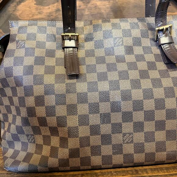 LOUIS VUITTON Damier Ebene Chelsea Tote - Picture 9 of 16